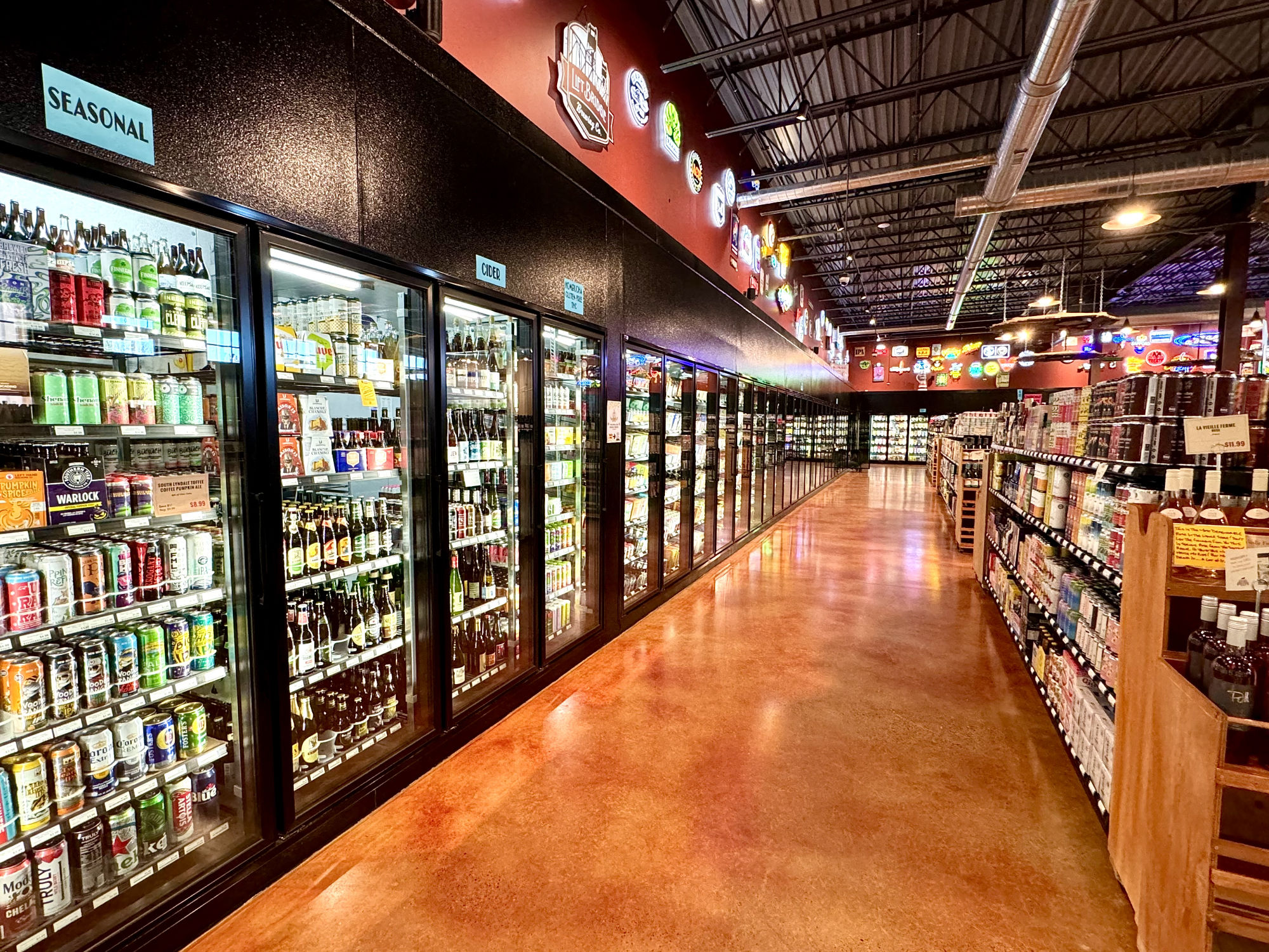 South Lyndale Wine Bar & Deli photo